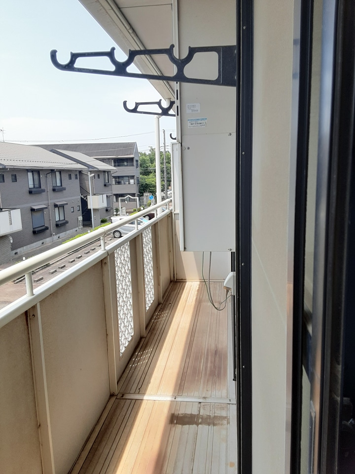 16/22 バルコニー