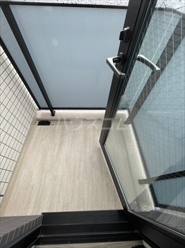 26/30 バルコニー