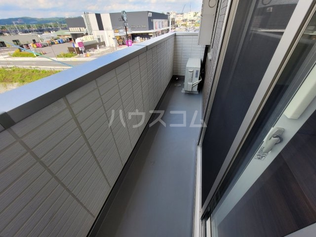 14/30 バルコニー