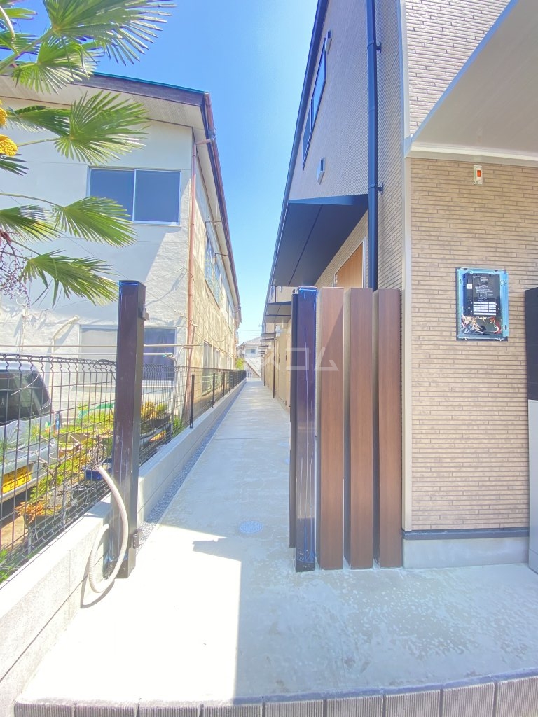 2/5 エントランス