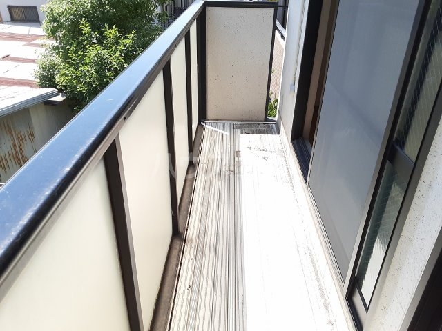 21/30 バルコニー