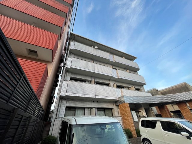 2/30 外観