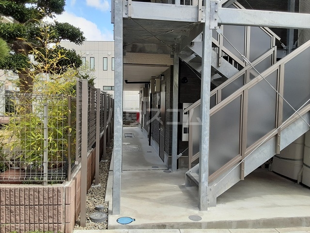 2/11 エントランス