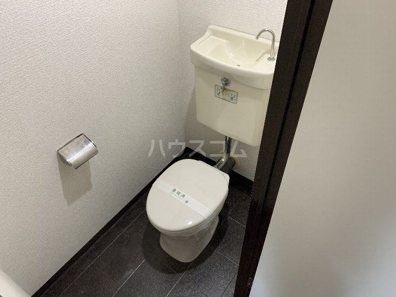 14/30 トイレ