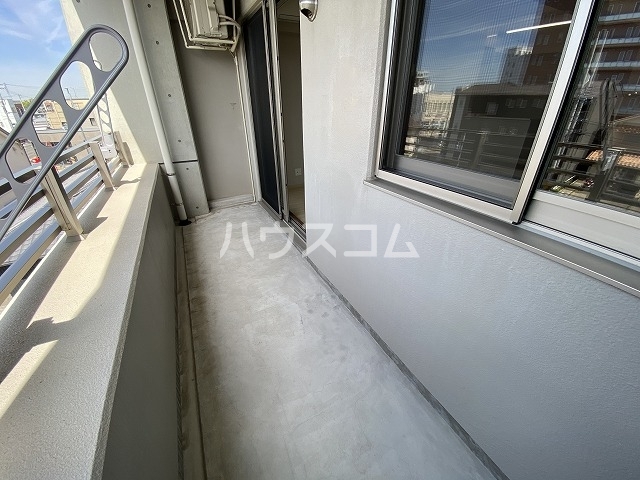 20/30 バルコニー