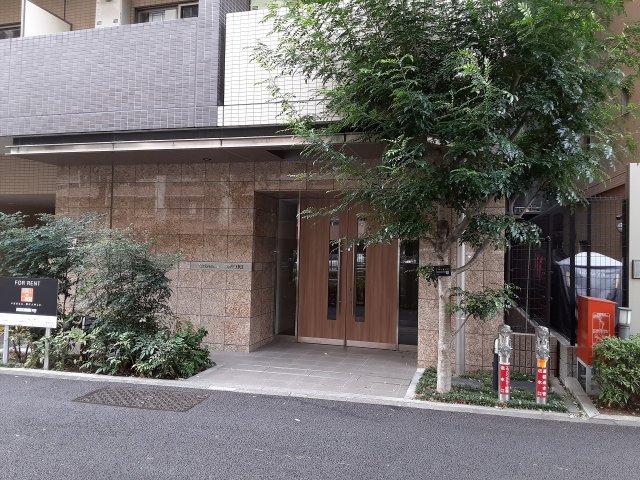 4/10 エントランス