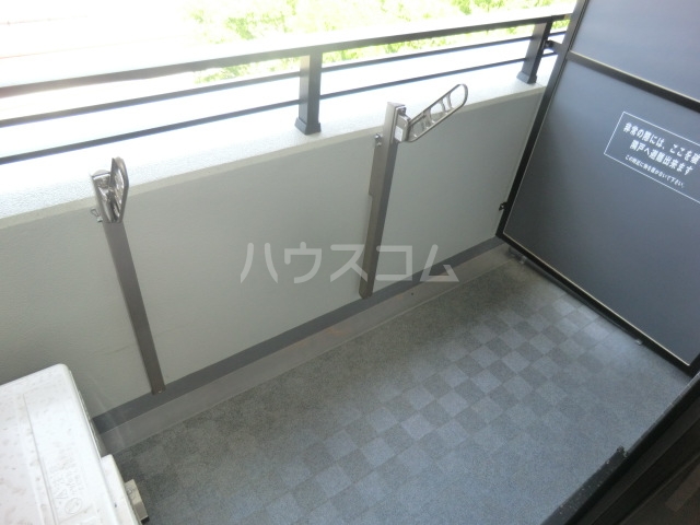 19/26 バルコニー