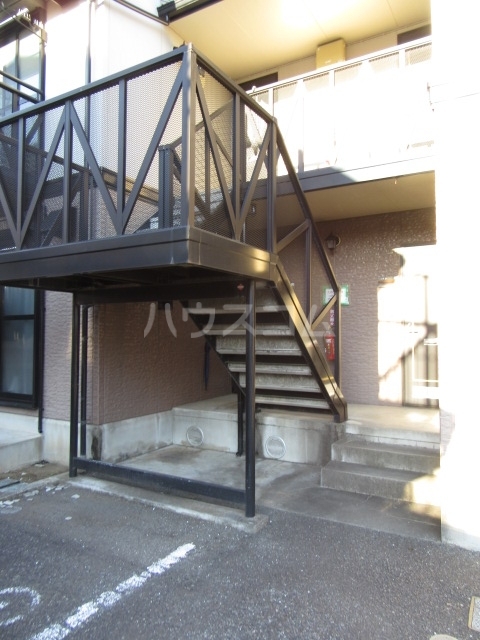 2/11 エントランス