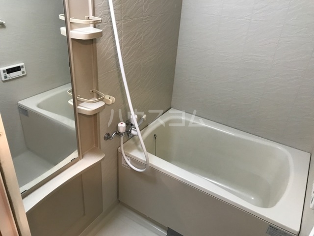 16/29 浴室