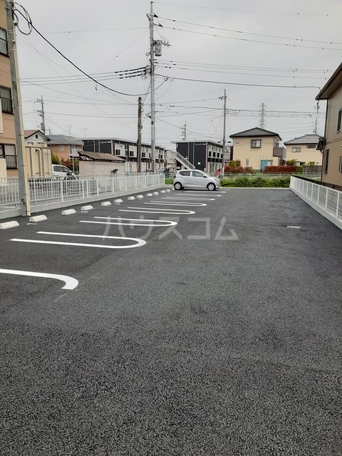 15/27 駐車場