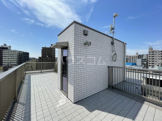 16/23 バルコニー