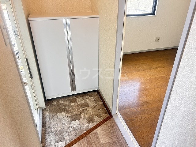 15/29 玄関