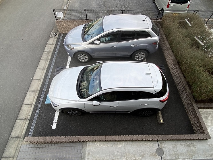 15/23 駐車場
