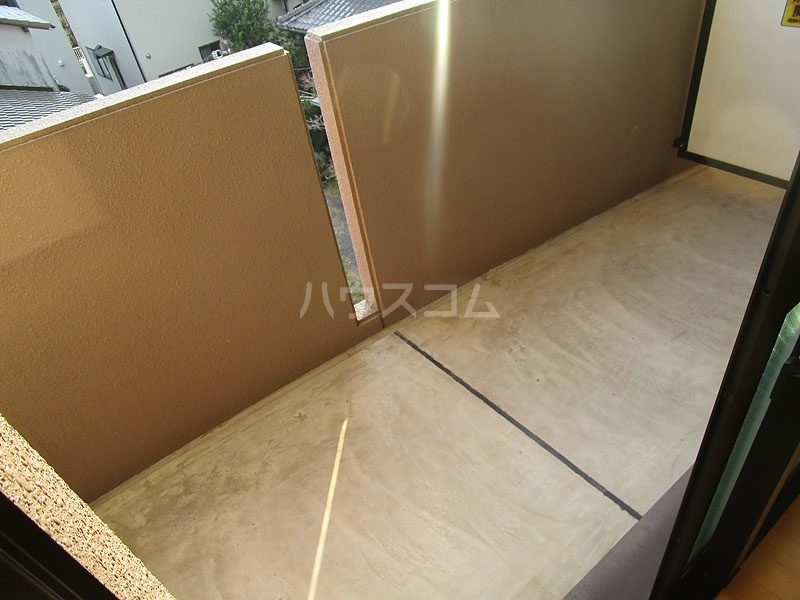 20/25 バルコニー