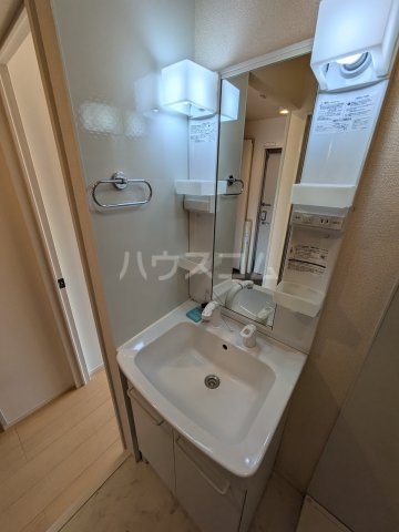 17/30 洗面