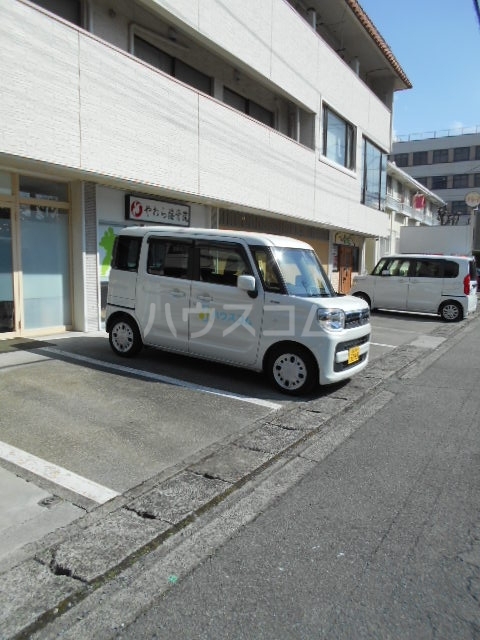 19/20 駐車場