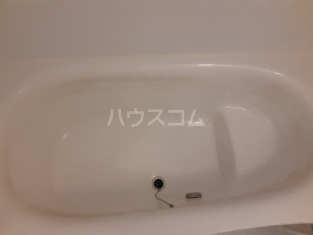 13/30 浴室