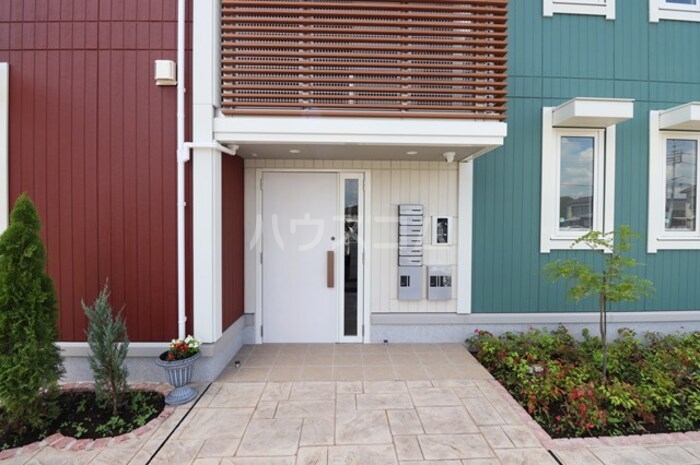 20/24 エントランス