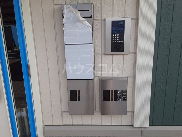 25/28 エントランス