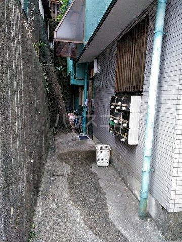 29/30 エントランス