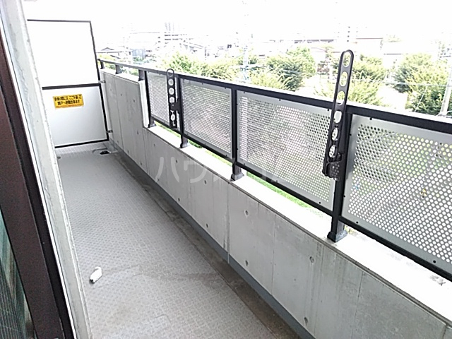 18/30 バルコニー