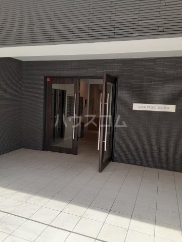 2/4 エントランス