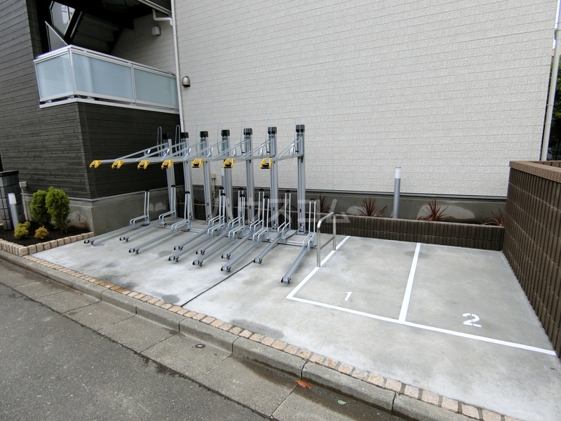 2/2 駐車場