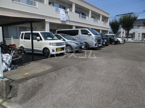 24/30 駐車場