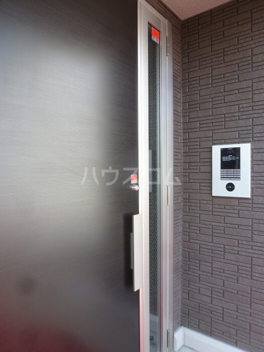 17/23 エントランス