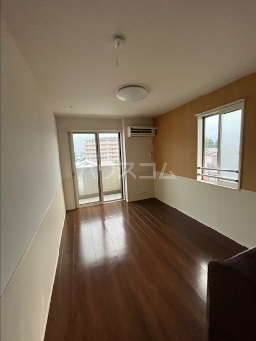 3/7 リビング/ダイニング