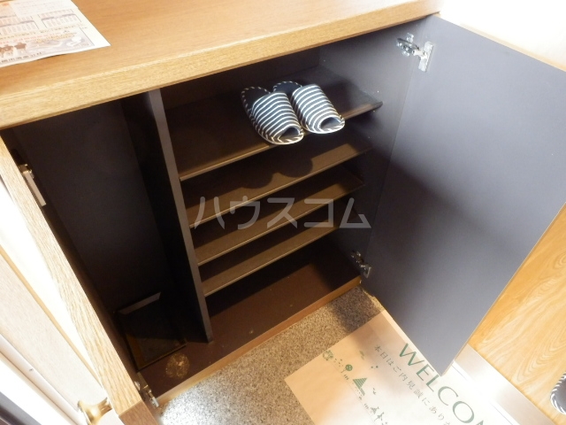 19/29 エントランス