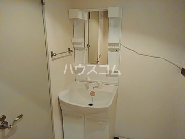 14/30 洗面