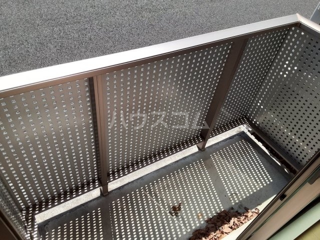 18/30 バルコニー