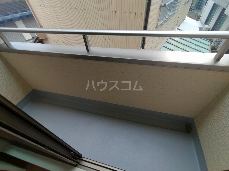 13/25 バルコニー