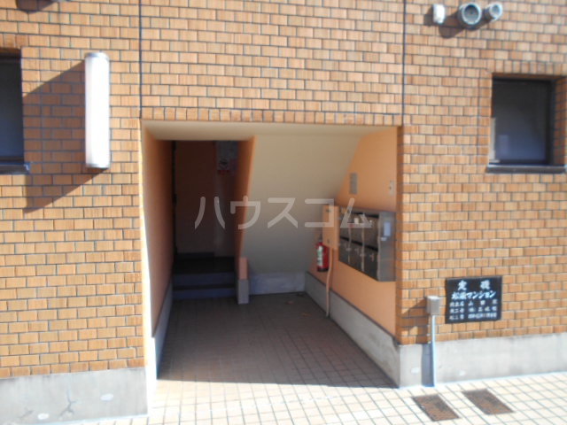 19/24 エントランス