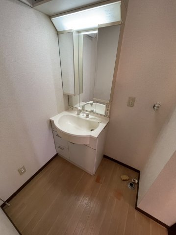 19/30 洗面