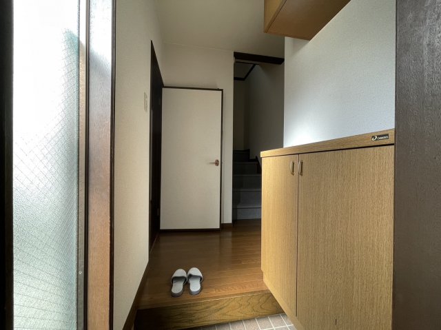 13/30 玄関