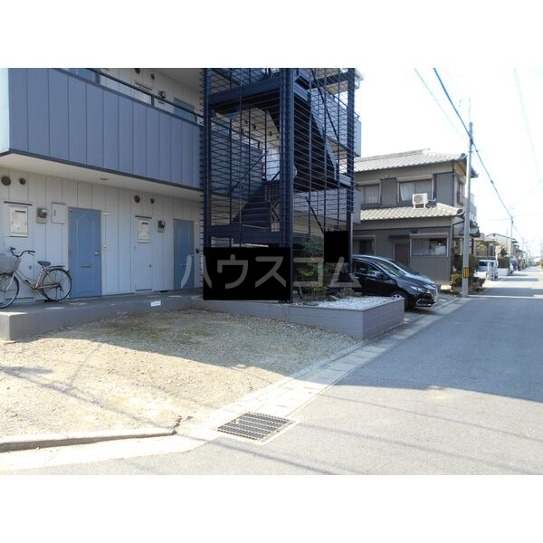 15/25 駐車場