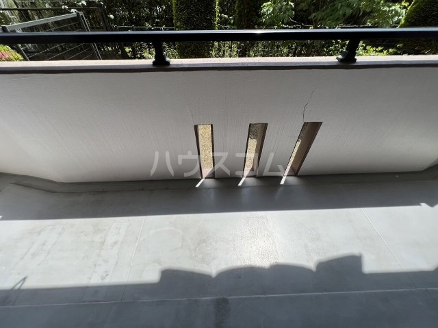 20/30 バルコニー