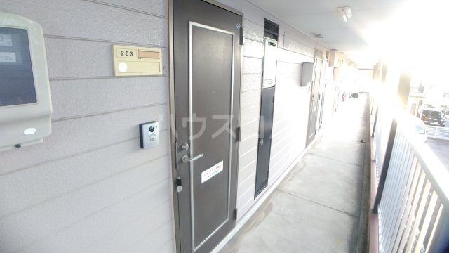 2/11 エントランス