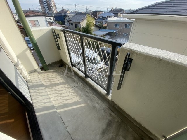 20/30 バルコニー