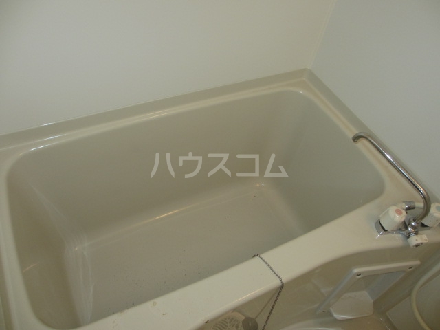 21/30 浴室