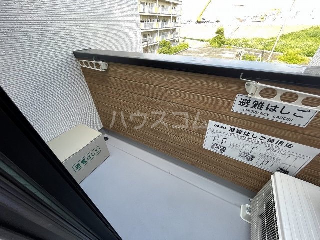 22/30 バルコニー