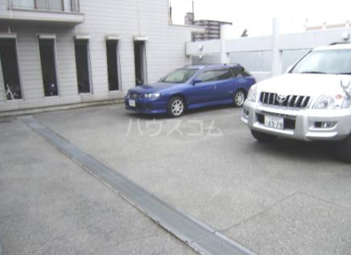 29/30 駐車場