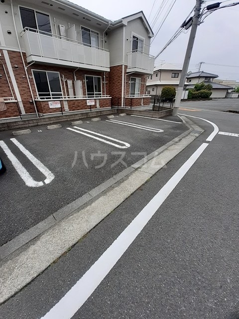 14/20 駐車場