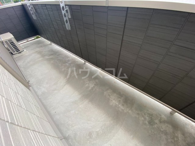16/28 バルコニー
