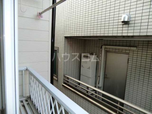 16/27 バルコニー