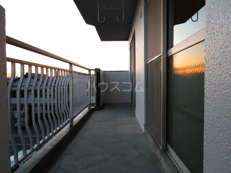 21/30 バルコニー