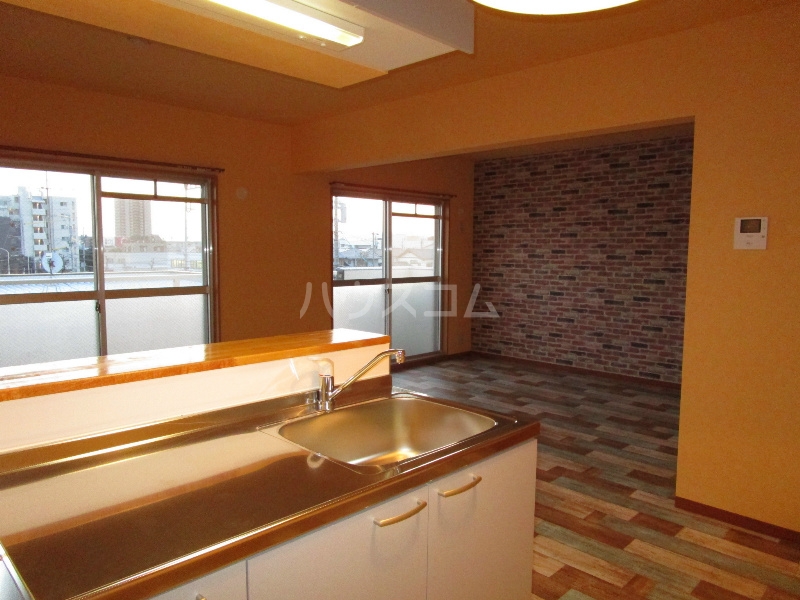 5/30 リビング/ダイニング