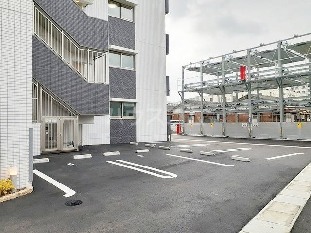 20/26 駐車場
